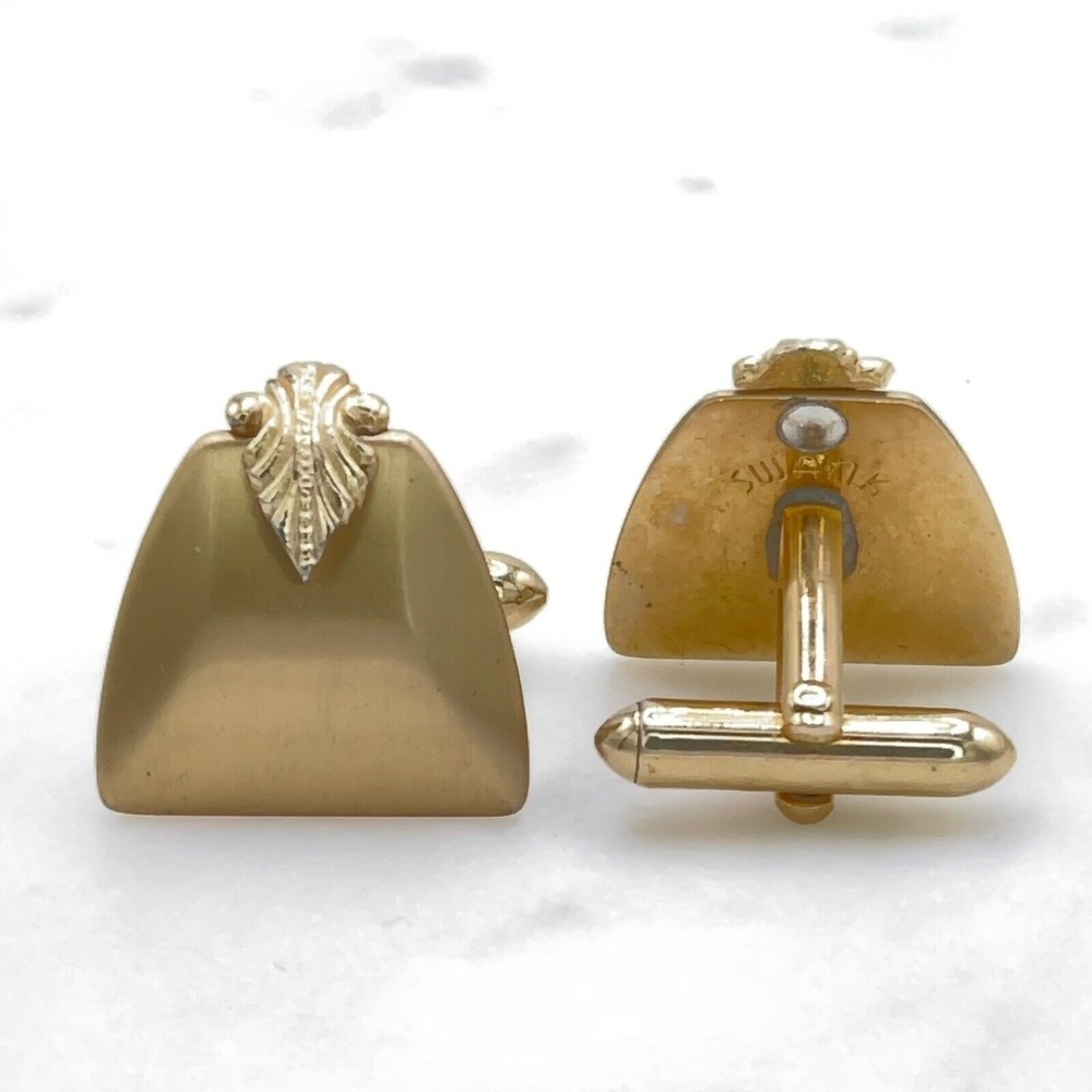 Swank Brushed Gold Matte Look w/ Top Accent Mens Bullet Back Elegant Cufflinks